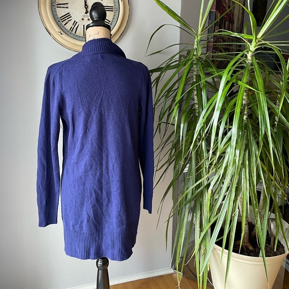 NWT.  Cynthia Rowley  💯 % Cashmere - Picture 3 of 3